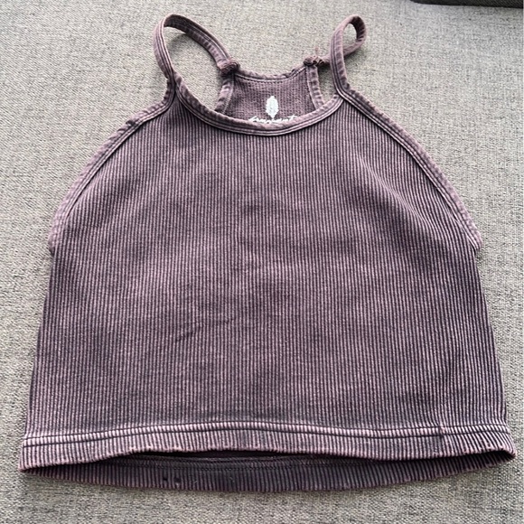 🍁SOLD🍁Happiness Runs Crop Tank Sz. M/L Color: Vintage black - Picture 2 of 7